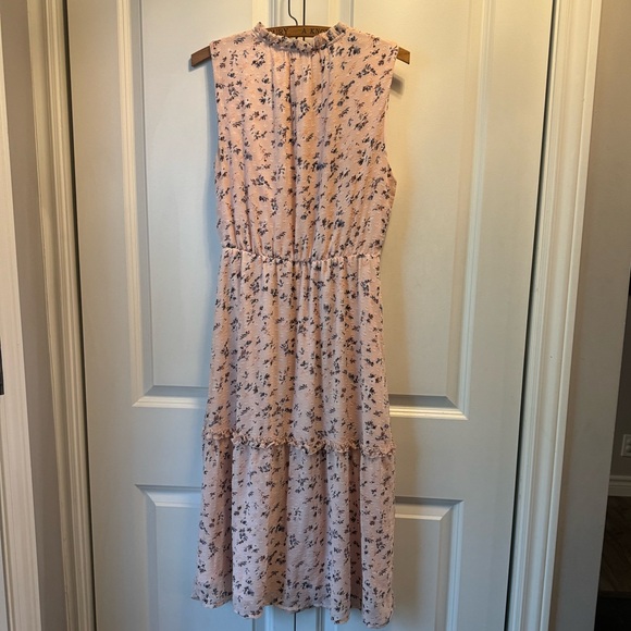 Pink, tiered, ribbon collared, lined spring/summer dress - Picture 2 of 5